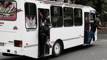 Tres doritos después: conductor es sancionado por negarse a trasladar a una niña estudiante Tres doritos después: conductor es sancionado por negarse a trasladar a una niña estudiante