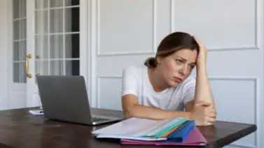 ¿Cómo identificar y aliviar el cansancio emocional en el inevitable ajetreo de cada día? Señales y soluciones que ofrecen los más afamados expertos ¿Cómo identificar y aliviar el cansancio emocional en el inevitable ajetreo de cada día? Señales y soluciones que ofrecen los más afamados expertos