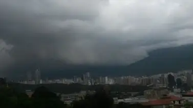 Alerta por descargas eléctricas: Inameh prevé lluvias intensas en estos estados del país Alerta por descargas eléctricas: Inameh prevé lluvias intensas en estos estados del país