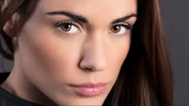 El arte de enmarcar la mirada: claves para diseñar las cejas en casa según cada rostro con calidad de un cotizado maquillador profesional El arte de enmarcar la mirada: claves para diseñar las cejas en casa según cada rostro con calidad de un cotizado maquillador profesional