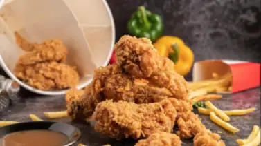 El secreto de la maicena: chef Yony Hung revela la técnica definitiva para un pollo frito extra crujiente El secreto de la maicena: chef Yony Hung revela la técnica definitiva para un pollo frito extra crujiente