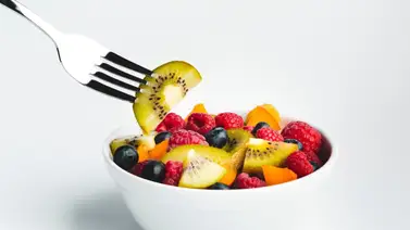 Fruta milagrosa que previene las infecciones urinarias: esta es la cantidad que debes comer al día Fruta milagrosa que previene las infecciones urinarias: esta es la cantidad que debes comer al día