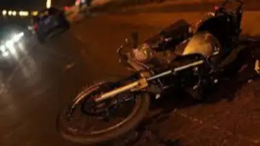 Accidente de tránsito en la autopista Regional del Centro: un motorizado falleció en el lugar Accidente de tránsito en la autopista Regional del Centro: un motorizado falleció en el lugar