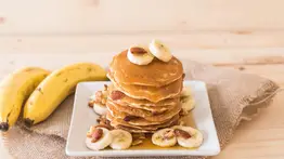Panquecas de cambur y sin harina de trigo: paso a paso para prepararlas en casa fácil y rápido