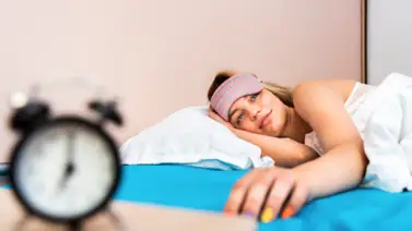 El peligro de "recuperar" sueño: ¿por qué cambiar tu horario el fin de semana afecta a tu salud? El peligro de "recuperar" sueño: ¿por qué cambiar tu horario el fin de semana afecta a tu salud?