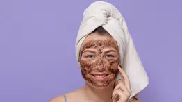 Aprende a preparar un exfoliante casero con manzana: así debes aplicarlo para regenerar la piel