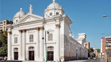 Semana Santa 2026: hasta el lunes recibirán orquídeas para decoración del Nazareno en la Basílica Santa Teresa Semana Santa 2026: hasta el lunes recibirán orquídeas para decoración del Nazareno en la Basílica Santa Teresa