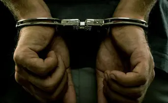 Lo buscaban por un crimen violento: capturan a venezolano con alerta de Interpol