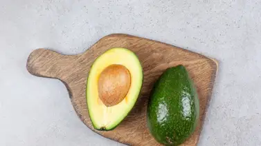 Mascarilla de aguacate y aceite de almendras para recuperar el brillo del cabello: así debes aplicarla para aprovechar su efecto Mascarilla de aguacate y aceite de almendras para recuperar el brillo del cabello: así debes aplicarla para aprovechar su efecto