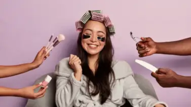 El renacer de la naturalidad y el color en el maquillaje moderno: conoce las tendencia del año El renacer de la naturalidad y el color en el maquillaje moderno: conoce las tendencia del año