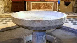 El misterio del agua en la madrugada de Pascua