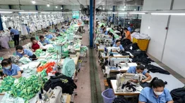Aranceles de Trump subirá el costo de estos productos básicos: incluye calzado y ropa