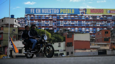 Invadido desde hace más de 20 años: restituyen inmueble a un abuelo en Caracas 