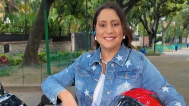 Un repaso por las creencias: Mariela Celis visitó los altares más emblemáticos del Cementerio