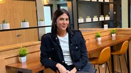 Selenery León: La estratega digital venezolana que conquista el marketing desde las redes