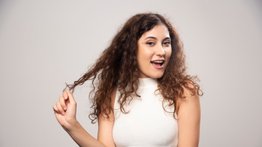 Cabello: despídete del frizz con esta mascarilla de aceite de almendras y miel