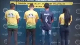 Detienen a cuatro trabajadores de un comercio en Catia: agredieron a un cliente mientras grababa una denuncia por un producto