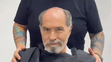 Jean Carlo Simancas sorprende a su fanáticos tras mostrar su verdadero cabello Jean Carlo Simancas sorprende a su fanáticos tras mostrar su verdadero cabello