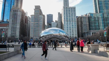 Verano 2025 en Chicago: Farmer’s Almanac pronostica calor y lluvias por encima de lo normal