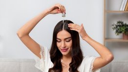 Este es el mejor aceite natural para hidratar el cabello