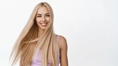 Sin químicos ni secadores: alisa y reduce el frizz del cabello con leche de coco y limón Sin químicos ni secadores: alisa y reduce el frizz del cabello con leche de coco y limón