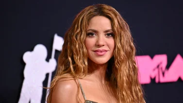 Shakira lo hace de nuevo y cautiva a sus fans con un infomercial