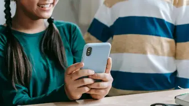 Adiós a las redes sociales para menores en Carolina del Norte Adiós a las redes sociales para menores en Carolina del Norte