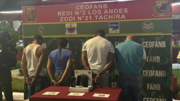 GNB halla 156 kilos de cocaína escondidos en envases de condimentos: hay cuatro detenidos