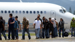 Juez Federal admite que no puede frenar deportaciones a El Salvador: No creo que tenga el poder