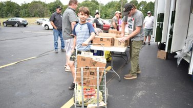 Comida gratis en Colorado: anuncian cambio en la entrega de despensas