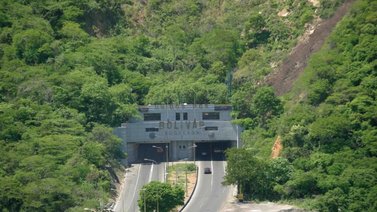 Anuncian cierre parcial de la autopista Caracas- La Guaira: la restricción arranca este lunes 21 de abril