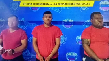 Momento cuando detienen a tres PNB: se apropiaron de $1.435 en una requisa 