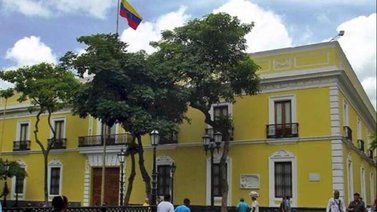 Venezuela responde a la nota diplomática de El Salvador: la considera una confesión de acciones delictivas internacionales