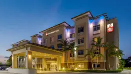 Conozca los hoteles y precios cerca del aeropuerto de Miami