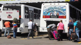 Adultos mayores y personas con discapacidad: anuncian descuento en pasaje del Terminal de la Bandera