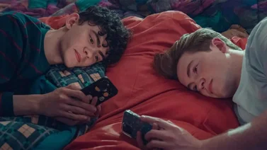 La saga de “Heartstopper”se despide de Netflix: historia de Nick y Charlie culminará con un largometraje 