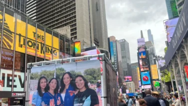 Lanzan campaña en favor de los inmigrantes en Times Square: "Aquí nos quedamos"