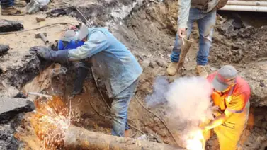 Culminan trabajos de reparación en el socavón de la avenida Solano Culminan trabajos de reparación en el socavón de la avenida Solano