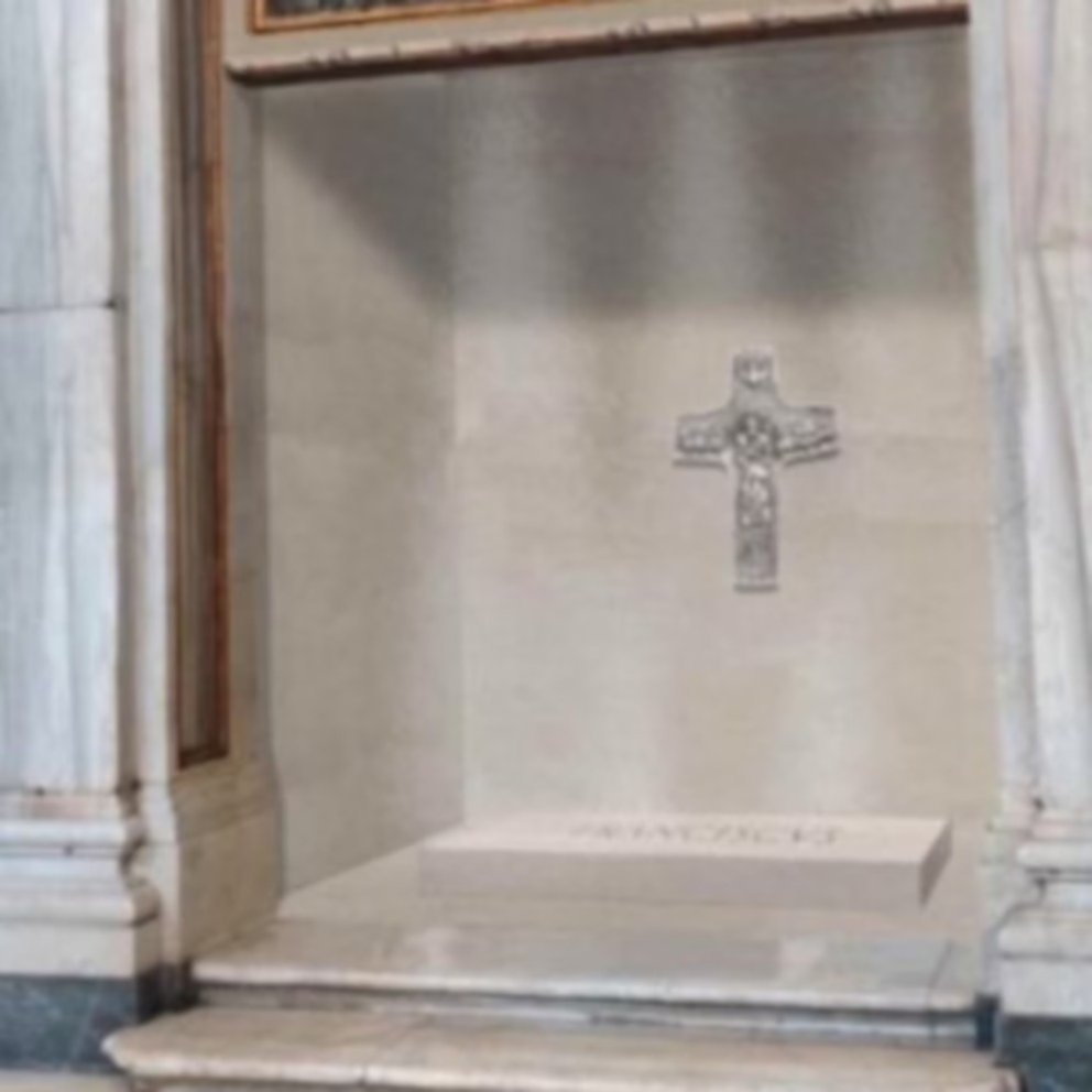 En imágenes: Vaticano devela cómo será la tumba del papa Francisco En imágenes: Vaticano devela cómo será la tumba del papa Francisco
