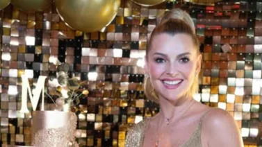 Marjorie de Sousa y Bad Bunny juntos en una noche de rumba glamorosa