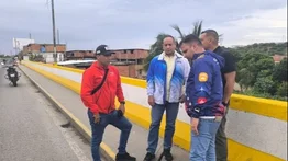 Autoridades inspeccionaron el Puente La Lucha en Catia La Mar: No genera ningún peligro para la comunidad