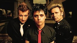 ⁠Green Day: Hollywood rinde homenaje a la banda con una estrella en el paseo de la fama
