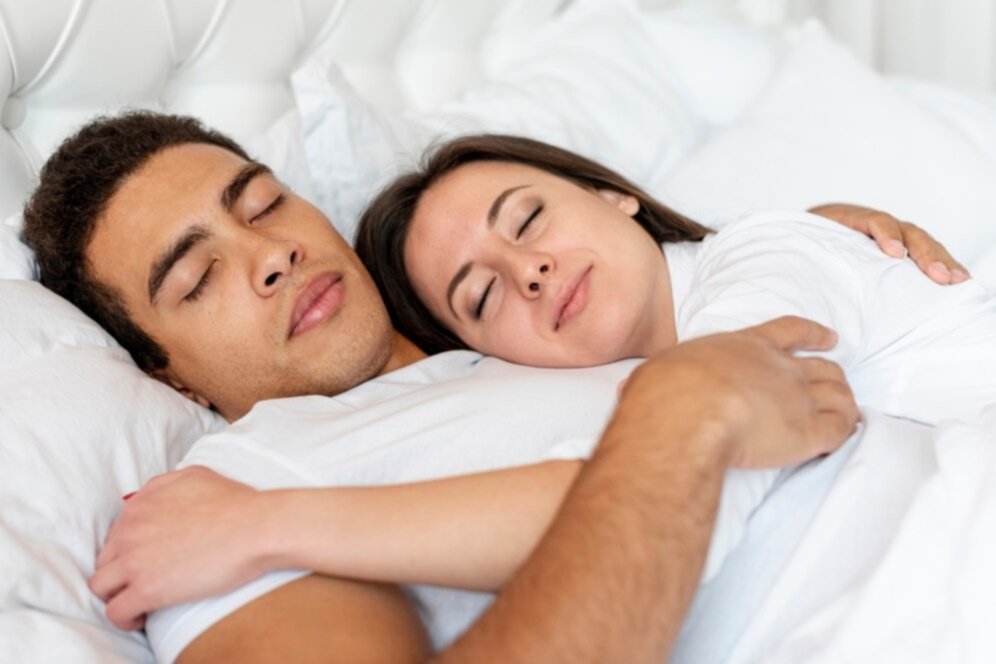 Conoce el divorcio del sueño: camas separadas para salvar el matrimonio