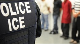 Funcionarios del ICE detienen en su vivienda a migrante con parole humanitario:  no tenían orden judicial