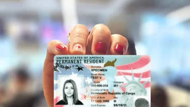 Con un año de residencia puedes solicitar la ciudadanía en Estados Unidos: estos son los requisitos según USCIS 