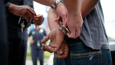 Acusan a dos venezolanos de fraude al programa de ayuda por Covid-19 en Miami: ambos cuentan con TPS Acusan a dos venezolanos de fraude al programa de ayuda por Covid-19 en Miami: ambos cuentan con TPS