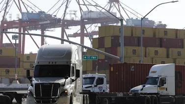 Camioneros de USA reaccionan a la nueva orden de Trump sobre el idioma: afirman que será un problema
