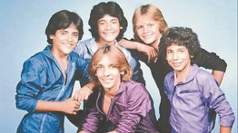 Representante de Menudo demanda a NBC por documental sobre los hermanos Menéndez: alega uso de declaraciones falsas