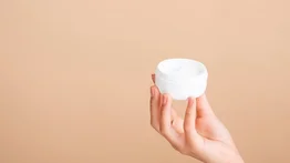 Hidrata la piel de las manos con esta efectiva crema de aloe vera y pepino