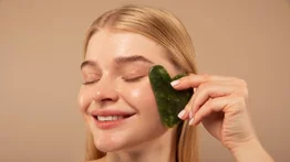Así debes aplicar el aloe vera para corregir imperfecciones en el rostro 